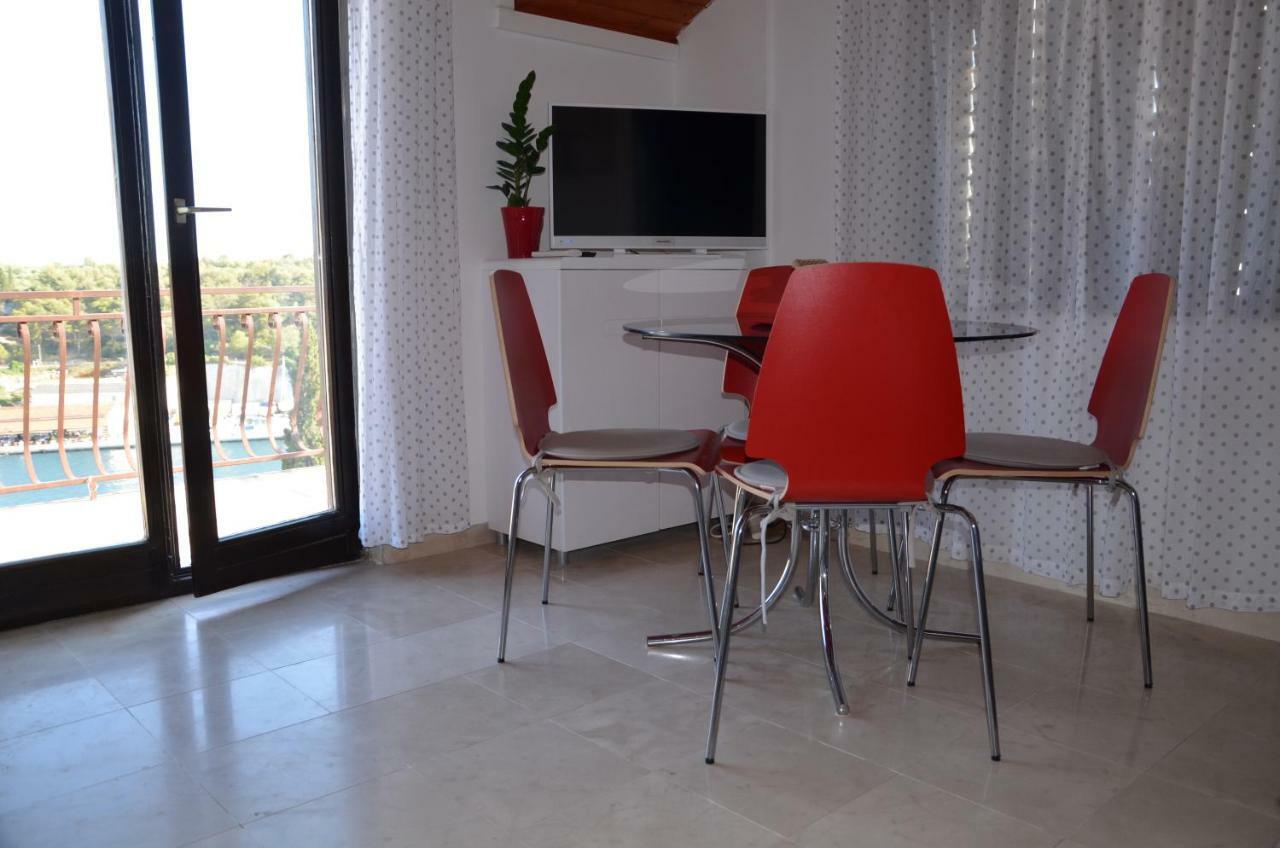 Luana Apartment 밀나 외부 사진